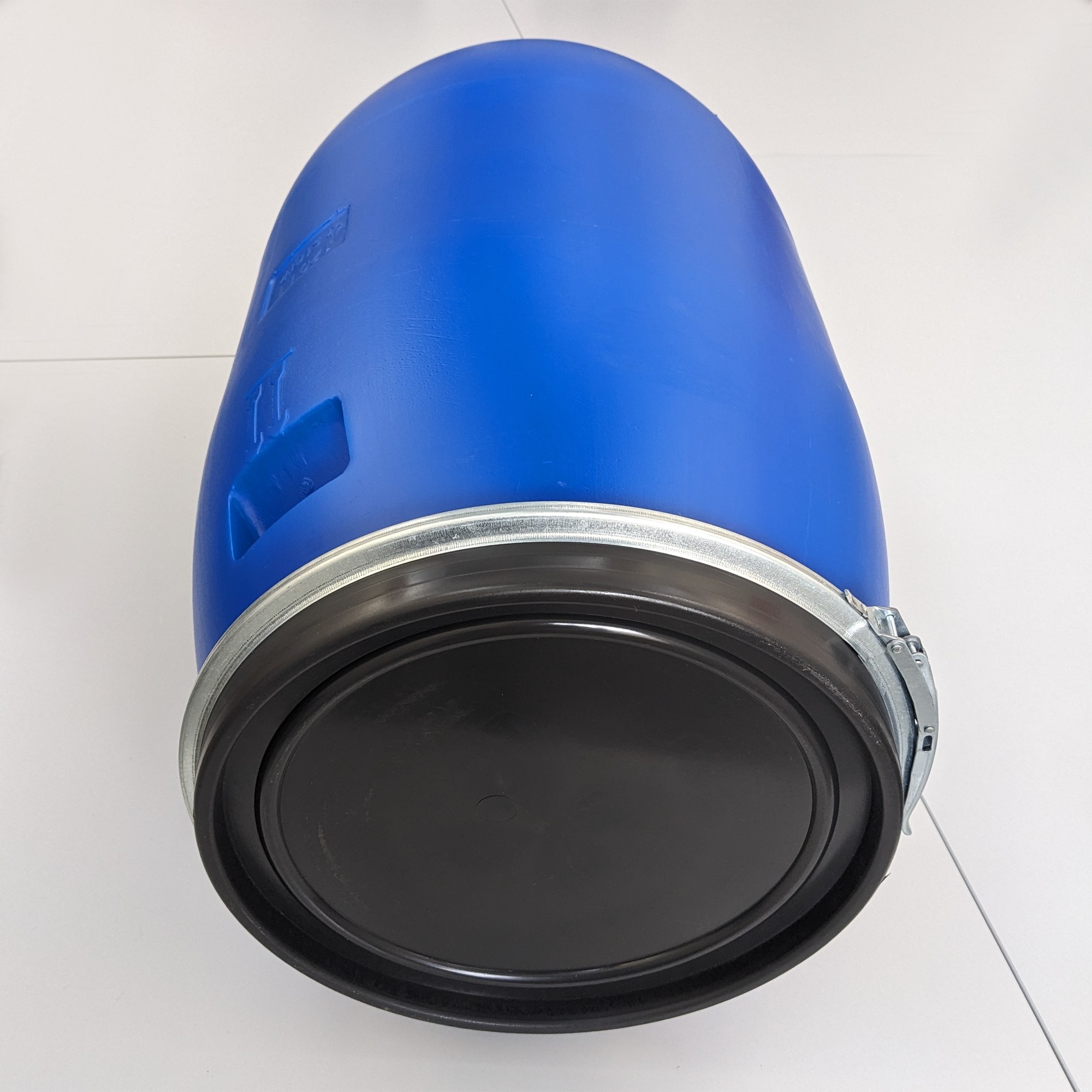 22506_1b 120 Liter Deckelfass Made in EU