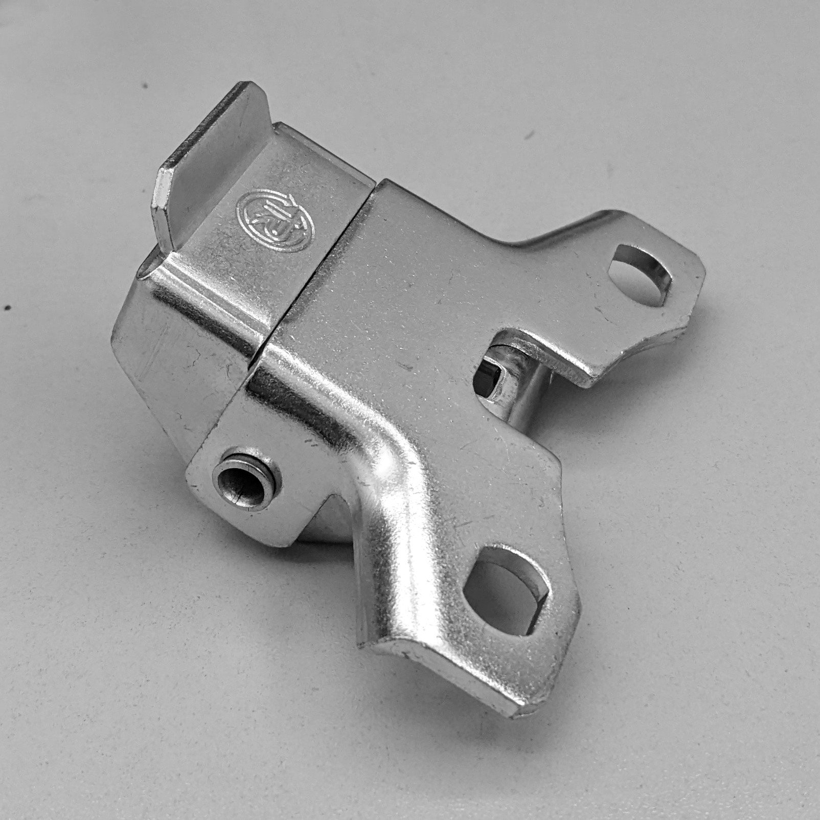 22484_galerie Sulo Lenksperre für Müllcontainer 660 und 1100 Liter