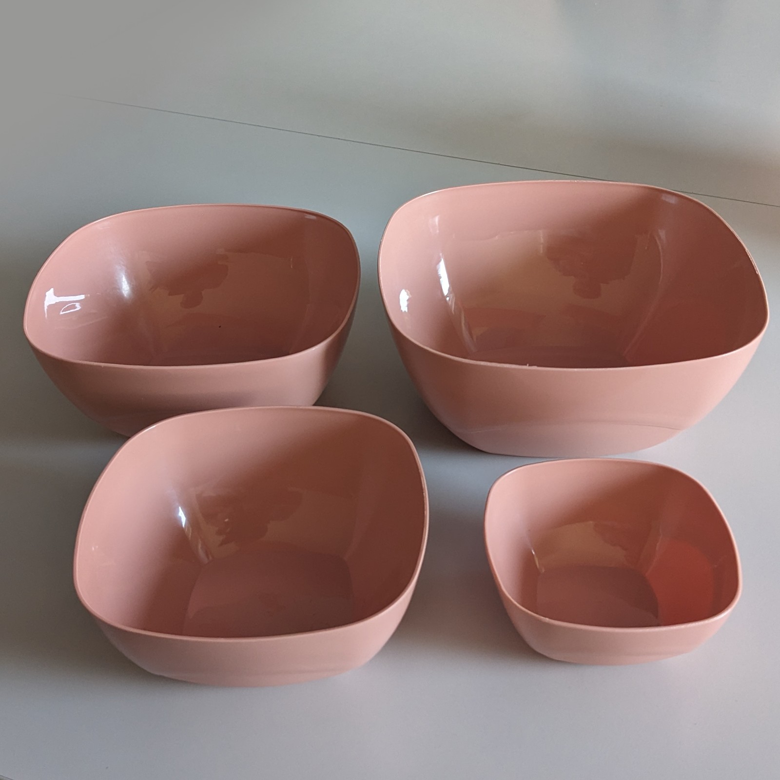 4er Set Plastikschüsseln 0,7 + 1,8 + 3,3 + 5 Liter