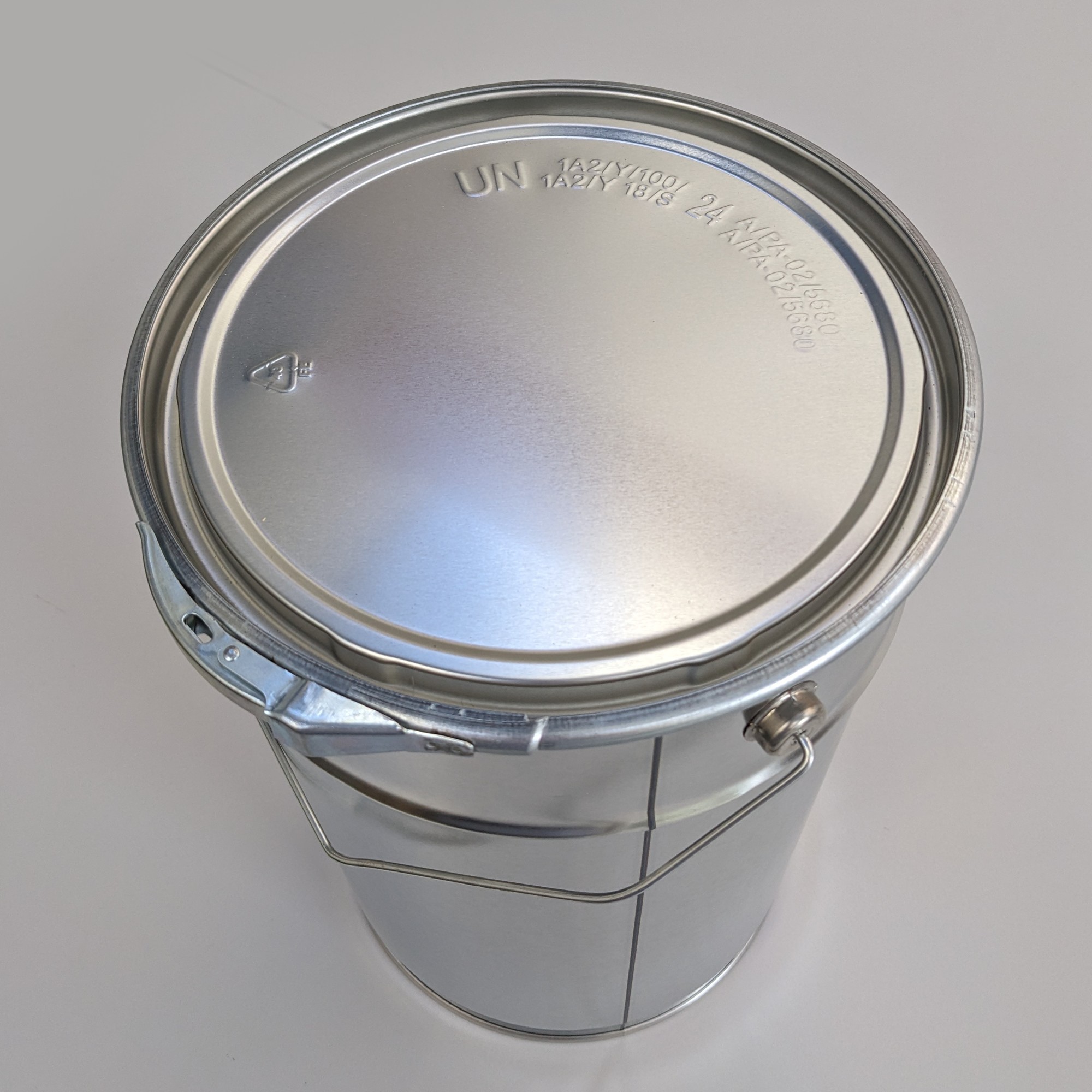 23012_1b 12 Liter Weißblecheimer inkl. Deckel mit Spannring