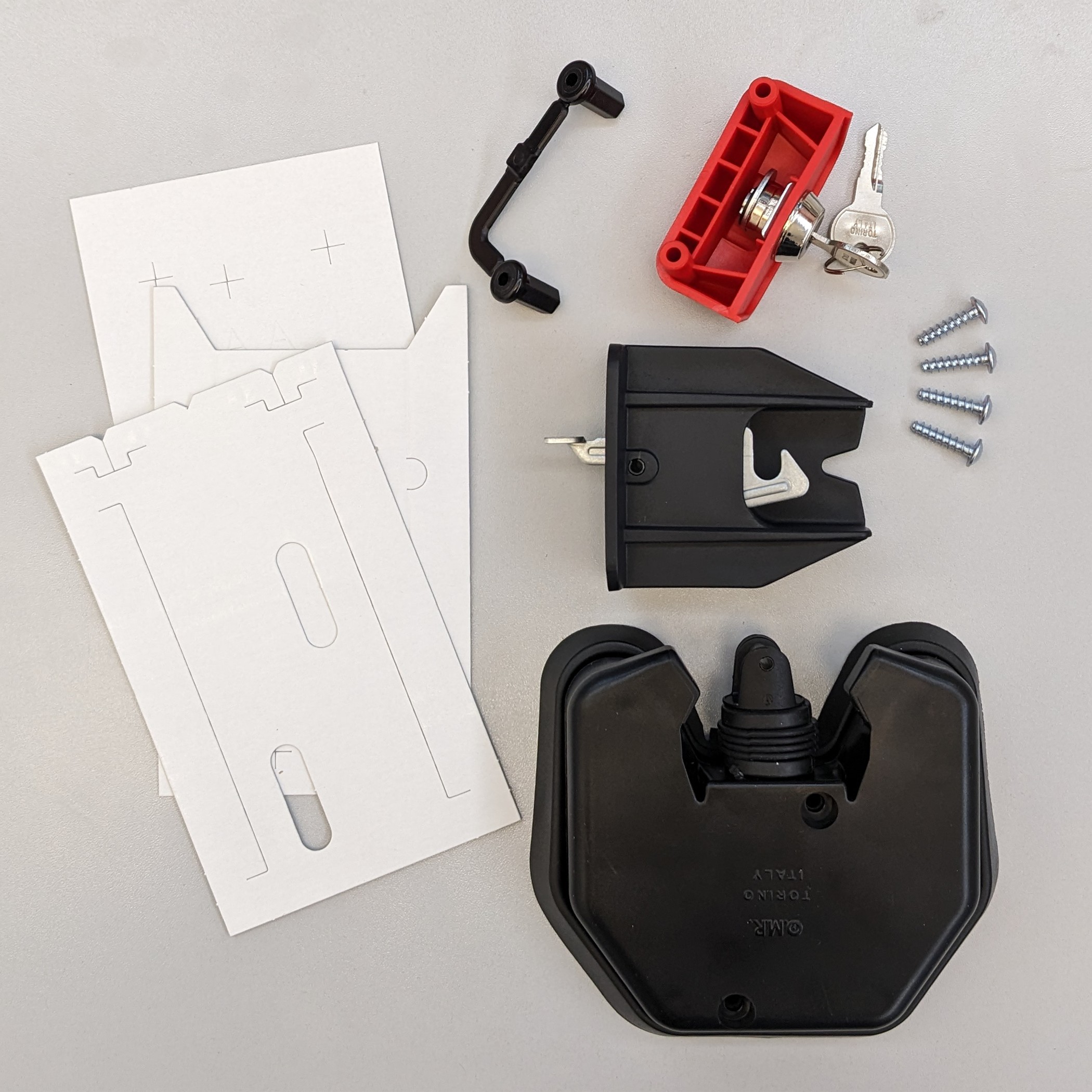 22481_22482_1b O.M.R. Universal Mülltonnenschloß mit Schließzylinder